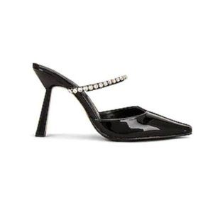 Song of Style Milan Heel in Black